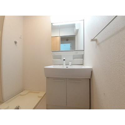 リヴェール　Ⅱ 101【管理NO：1-024988002-01010】 ★家具家電は申し込み後に搬入します★ ★2026年10月中旬入居可能★の物件画像
