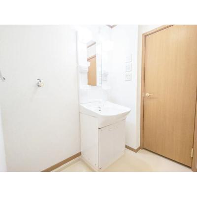 シエルーⅡ 101【管理NO：1-010808902-01010】 ★家具家電は申し込み後に搬入します★の物件画像