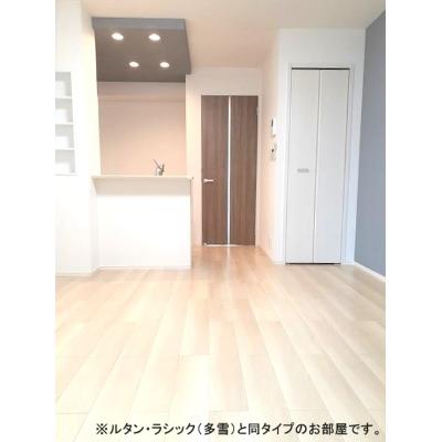 ルーブルヒルズ 205【管理NO：1-028484301-02050】 ★家具家電は申し込み後に搬入します★ ★2027年02月上旬入居可能★の物件画像
