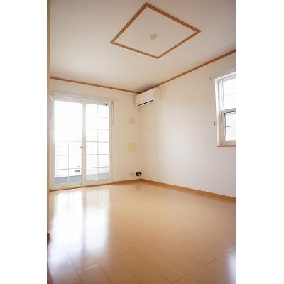 ＳＡＫＵＲＡ　ＳＴＲＥＥＴ　Ⅱ 101【管理NO：1-014842602-01010】 ★家具家電は申し込み後に搬入します★ ★2026年10月中旬入居可能★の物件画像