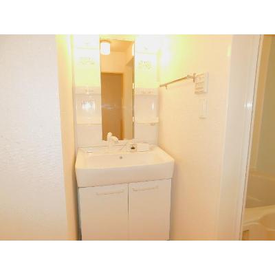 サニー・プレイス 203【管理NO：1-017991301-02030】 ★家具家電は申し込み後に搬入します★の物件画像
