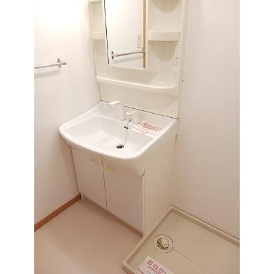 ヌーベル・フルールＤ 101【管理NO：1-011775502-01010】 ★家具家電は申し込み後に搬入します★の物件画像
