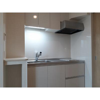 エスポワール城東 201【管理NO：1-026898301-02010】 ★家具家電は申し込み後に搬入します★の物件画像