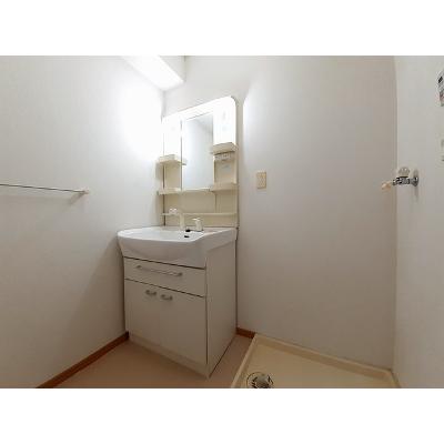 アルカンシエル・ド・モコⅡ 103【管理NO：1-014161802-01030】 ★家具家電は申し込み後に搬入します★ ★2026年10月中旬入居可能★の物件画像