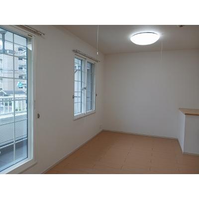 サウスウインド 202【管理NO：1-017227401-02020】 ★家具家電は申し込み後に搬入します★ ★2026年10月中旬入居可能★の物件画像
