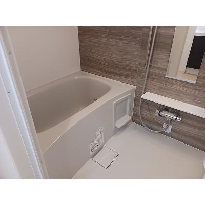 カーサ　ビアンカ　デュエ 203【管理NO：1-028548201-02030】 ★家具家電は申し込み後に搬入します★の物件画像