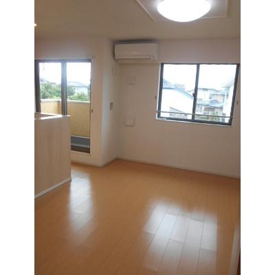 ベル　ソレイユ　Ａ 201【管理NO：1-019085301-02010】 ★家具家電は申し込み後に搬入します★の物件画像