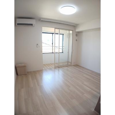 フォンターナ・アリア 202【管理NO：1-027724801-02020】 ★家具家電は申し込み後に搬入します★ ★2026年10月中旬入居可能★の物件画像