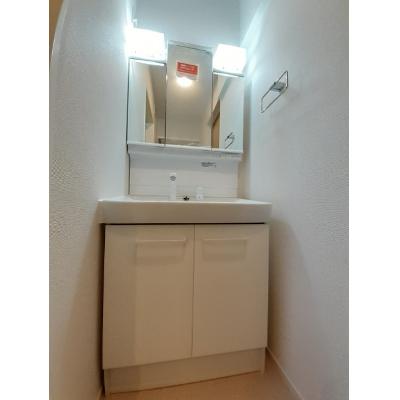 ホフヌング弐番館 201【管理NO：1-025901101-02010】 ★家具家電は申し込み後に搬入します★ ★2026年10月中旬入居可能★の物件画像