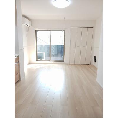 クレシーダ 302【管理NO：1-028088001-03020】 ★家具家電は申し込み後に搬入します★の物件画像