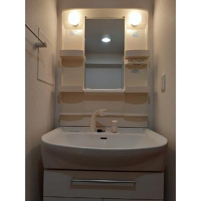アスク久里浜 203【管理NO：1-014875001-02030】 ★家具家電は申し込み後に搬入します★ ★2026年10月中旬入居可能★の物件画像