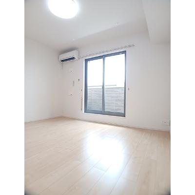 モーダ 202【管理NO：1-021955501-02020】 ★家具家電は申し込み後に搬入します★の物件画像