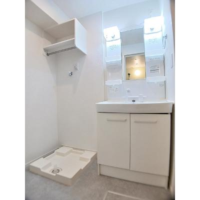 モーダ 202【管理NO：1-021955501-02020】 ★家具家電は申し込み後に搬入します★の物件画像