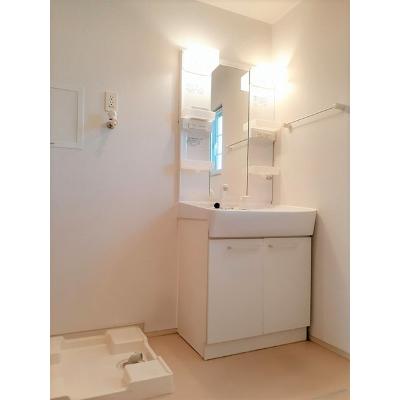 ヴィラ・サウス 201【管理NO：1-018240002-02010】 ★家具家電は申し込み後に搬入します★の物件画像