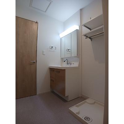 ディセントラ野添　Ⅱ 203【管理NO：1-027498402-02030】 ★家具家電は申し込み後に搬入します★の物件画像