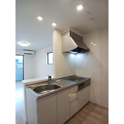 Ｅｕｐｈｏｒｉａ 101【管理NO：1-027180601-01010】 ★家具家電は申し込み後に搬入します★の物件画像