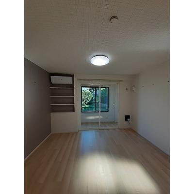 コパール 107【管理NO：1-026611401-01060】 ★家具家電は申し込み後に搬入します★ ★2026年09月中旬入居可能★の物件画像