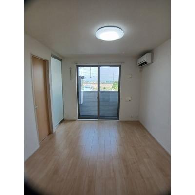 スフレ 103【管理NO：1-022108201-01030】 ★家具家電は申し込み後に搬入します★の物件画像
