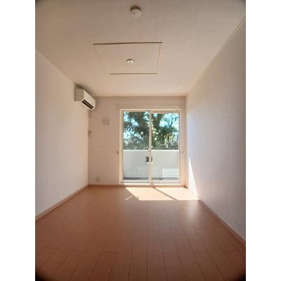 サニーヒル　Ⅱ 103【管理NO：1-016233601-01030】 ★家具家電は申し込み後に搬入します★の物件画像
