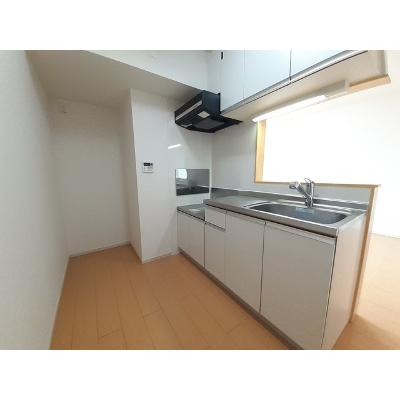 サニーアベニュー 303【管理NO：1-018119501-03030】 ★家具家電は申し込み後に搬入します★ ★2026年10月中旬入居可能★の物件画像