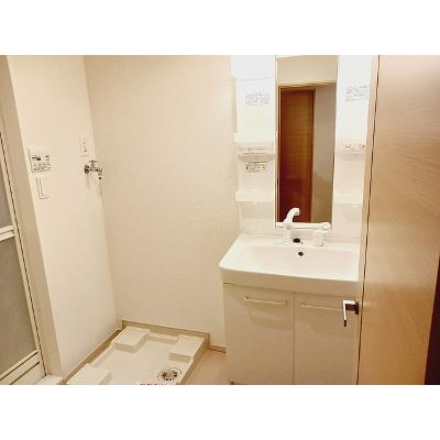 ピース　マインド 201【管理NO：1-019313101-02010】 ★家具家電は申し込み後に搬入します★の物件画像