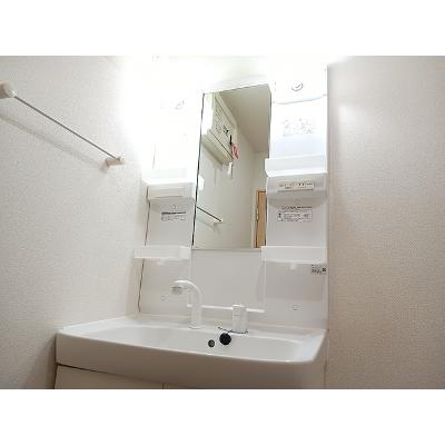 シーサイドヒルＡ棟 203【管理NO：1-018937201-02030】 ★家具家電は申し込み後に搬入します★の物件画像