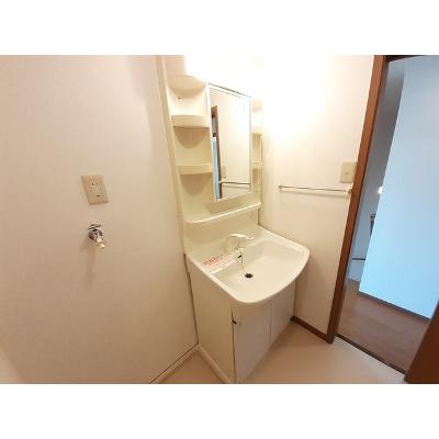 ランドマーク　２００２　１ 202【管理NO：1-011362701-02020】 ★家具家電は申し込み後に搬入します★ ★2026年10月中旬入居可能★の物件画像