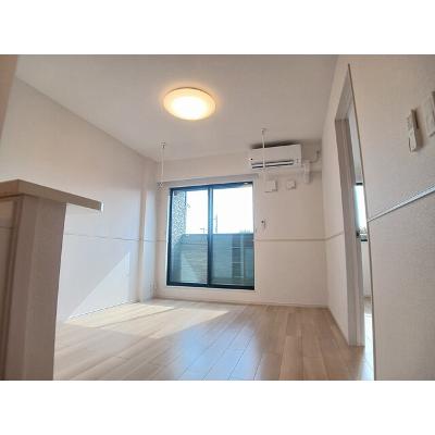 ブリランテ 202【管理NO：1-028288401-02020】 ★家具家電は申し込み後に搬入します★の物件画像