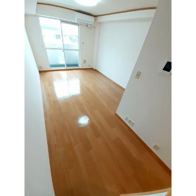 シュープリーム 202【管理NO：1-012225901-02020】 ★家具家電は申し込み後に搬入します★ ★2026年10月中旬入居可能★の物件画像