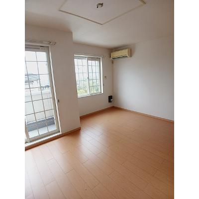 ヴィスタマーレ 101【管理NO：1-016574001-01010】 ★家具家電は申し込み後に搬入します★の物件画像