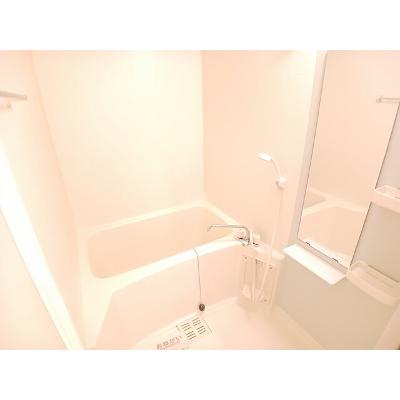 ラ・コルタ 106【管理NO：1-013525001-01050】 ★家具家電は申し込み後に搬入します★の物件画像