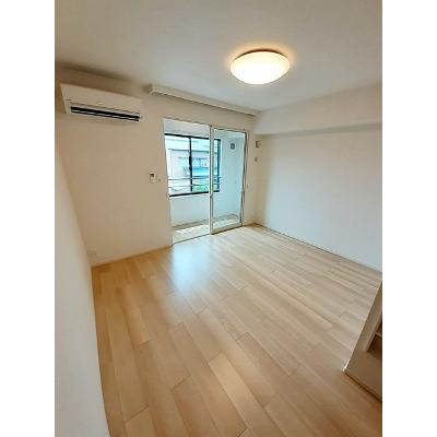 ＭＩＹＡＮＯＭＡＲＵ・南 203【管理NO：1-027510901-02030】 ★家具家電は申し込み後に搬入します★ ★2026年10月中旬入居可能★の物件画像