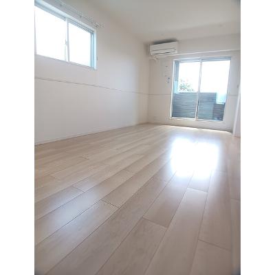フェニックス　Ⅱ 204【管理NO：1-026630402-02040】 ★家具家電は申し込み後に搬入します★の物件画像