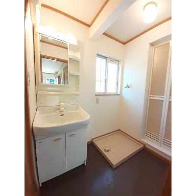リーパ・フルーミニス 204【管理NO：1-012069901-02040】 ★家具家電は申し込み後に搬入します★ ★2026年10月中旬入居可能★の物件画像