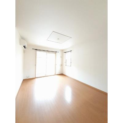 プラシード参番館 101【管理NO：1-013835303-01010】 ★家具家電は申し込み後に搬入します★ ★2026年10月中旬入居可能★の物件画像