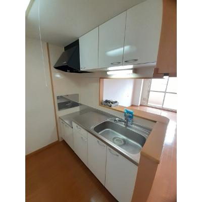 Ｓテイト新山口 102【管理NO：1-013280201-01020】 ★家具家電は申し込み後に搬入します★ ★2026年10月上旬入居可能★の物件画像