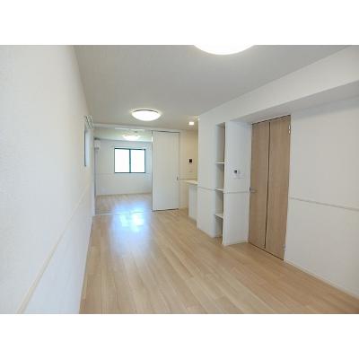プランタンコートⅥ 101【管理NO：1-028091701-01010】 ★家具家電は申し込み後に搬入します★の物件画像