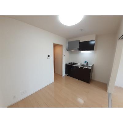 バーバリー・ヒル 102【管理NO：1-023123101-01020】 ★家具家電は申し込み後に搬入します★ ★2026年10月中旬入居可能★の物件画像