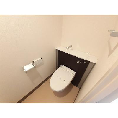 バーバリー・ヒル 102【管理NO：1-023123101-01020】 ★家具家電は申し込み後に搬入します★ ★2026年10月中旬入居可能★の物件画像