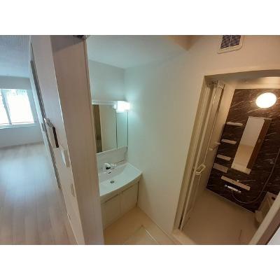 マリヌス・ドゥーエ 103【管理NO：1-027274301-01030】 ★家具家電は申し込み後に搬入します★ ★2026年10月中旬入居可能★の物件画像