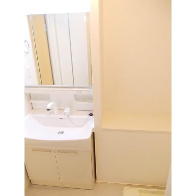 サン　セレステ 201【管理NO：1-023950001-02010】 ★家具家電は申し込み後に搬入します★ ★2026年10月中旬入居可能★の物件画像