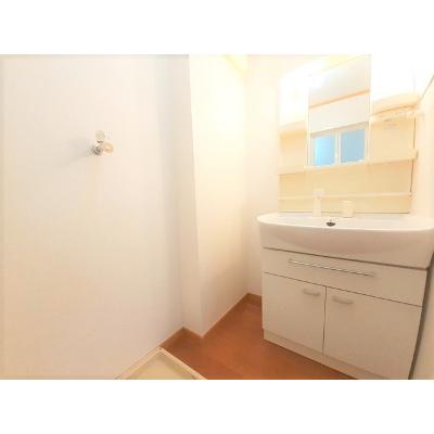 イズミティ・ヒルズ　弐番館 103【管理NO：1-012689002-01030】 ★家具家電は申し込み後に搬入します★ ★2026年10月中旬入居可能★の物件画像