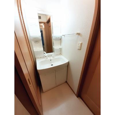 ジェルメ　Ａ 104【管理NO：1-015167401-01040】 ★家具家電は申し込み後に搬入します★の物件画像
