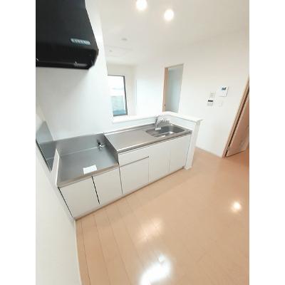 パーシモン　Ⅰ 203【管理NO：1-020652201-02030】 ★家具家電は申し込み後に搬入します★ ★2026年10月中旬入居可能★の物件画像