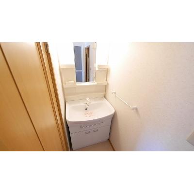 ボヤージュＤ 102【管理NO：1-012406502-01020】 ★家具家電は申し込み後に搬入します★ ★2026年11月上旬入居可能★の物件画像