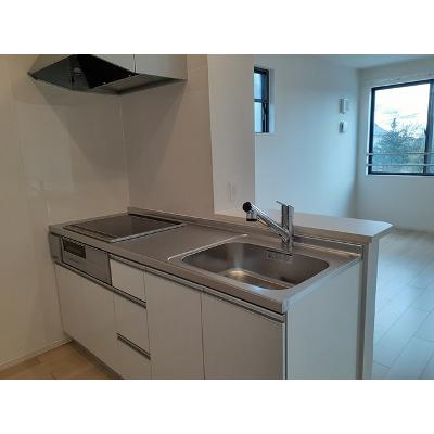 ロイヤル・鈴　Ｆ 205【管理NO：1-027072201-02040】 ★家具家電は申し込み後に搬入します★の物件画像