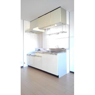 カーサエスペランサ 302【管理NO：1-004087801-03020】 ★家具家電は申し込み後に搬入します★ ★2026年10月中旬入居可能★の物件画像