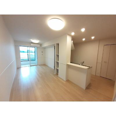 アミティエ 103【管理NO：1-026884001-01030】 ★家具家電は申し込み後に搬入します★の物件画像