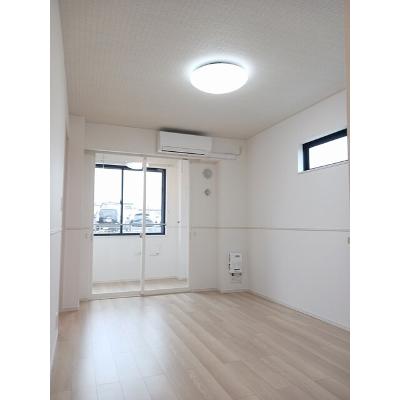 ＭＡＬＩＢＵ（マリブ） 104【管理NO：1-028366601-01040】 ★家具家電は申し込み後に搬入します★の物件画像