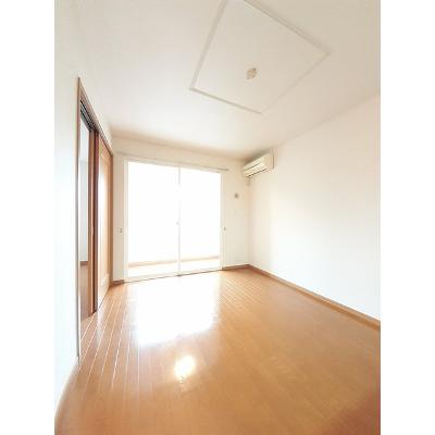 ライフ　Ｄ 201【管理NO：1-014126004-02010】 ★家具家電は申し込み後に搬入します★ ★2026年11月上旬入居可能★の物件画像